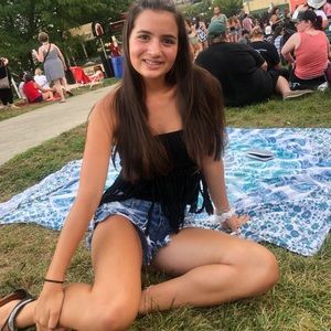 Meet your Posher, Avamonet